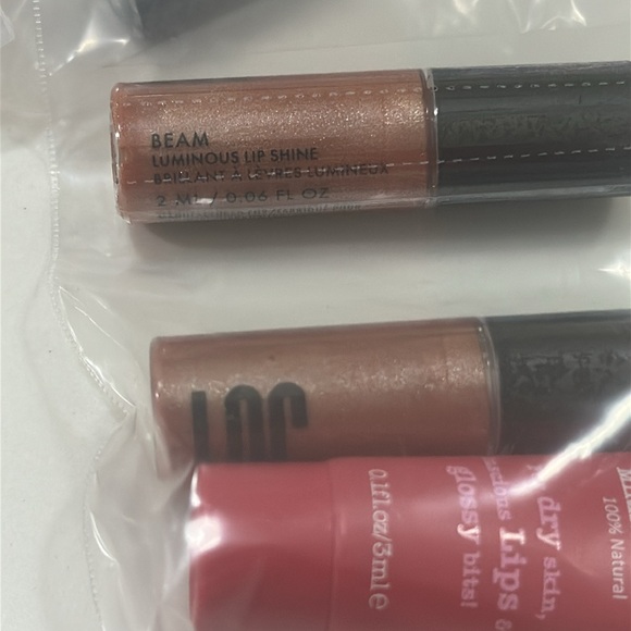 15 sets of Dr Lipp Miracle Balm and LOC Love Of Color Luminous Lip Shine Beam - Picture 9 of 9